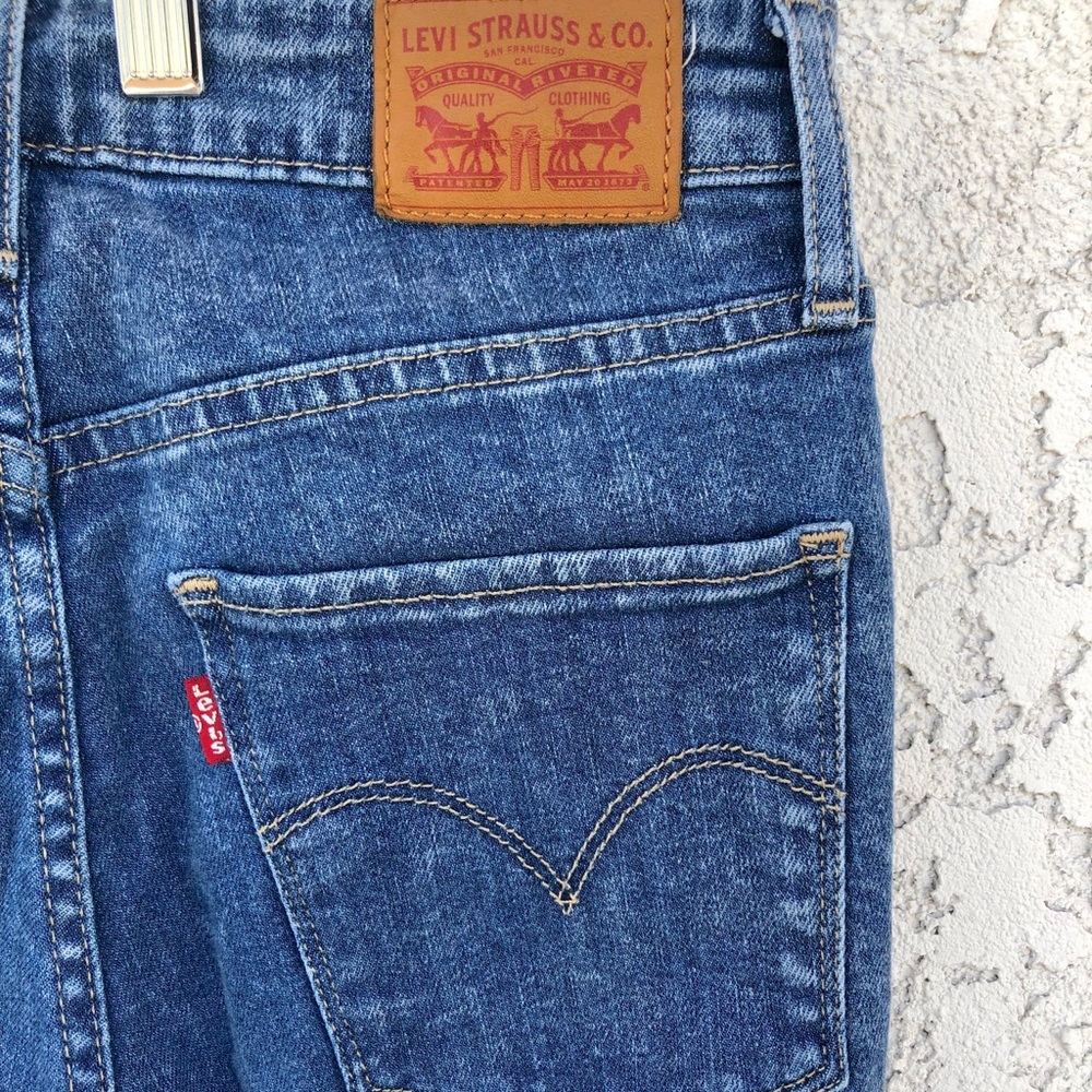 Levi 721 dark acid(ish) wash jeans